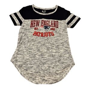 NFL Team Apparel New England Patriots Football Short Sleeve Shirt Large